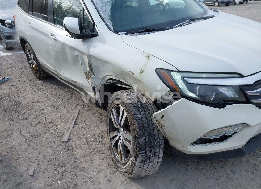 Photo 6 of 2016 Honda Pilot EX-L (VIN 5FNYF6H53GB086307)