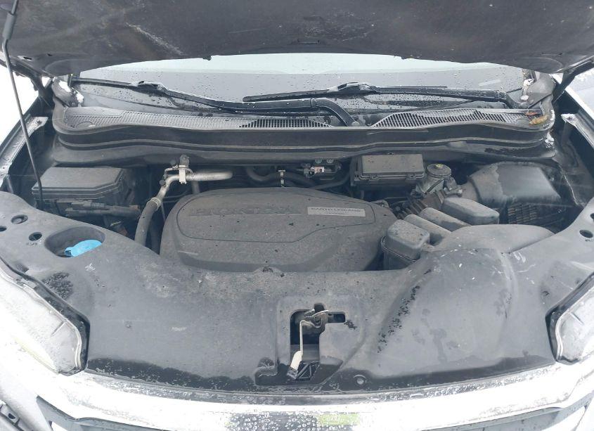 Photo 10 of 2016 Honda Pilot EX-L (VIN 5FNYF6H53GB125915)