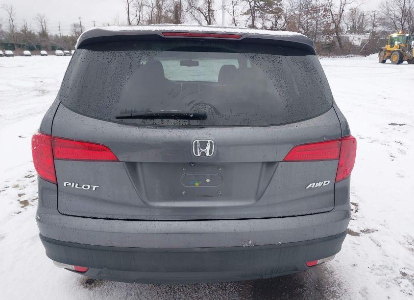 Photo 16 of 2016 Honda Pilot EX-L (VIN 5FNYF6H53GB125915)