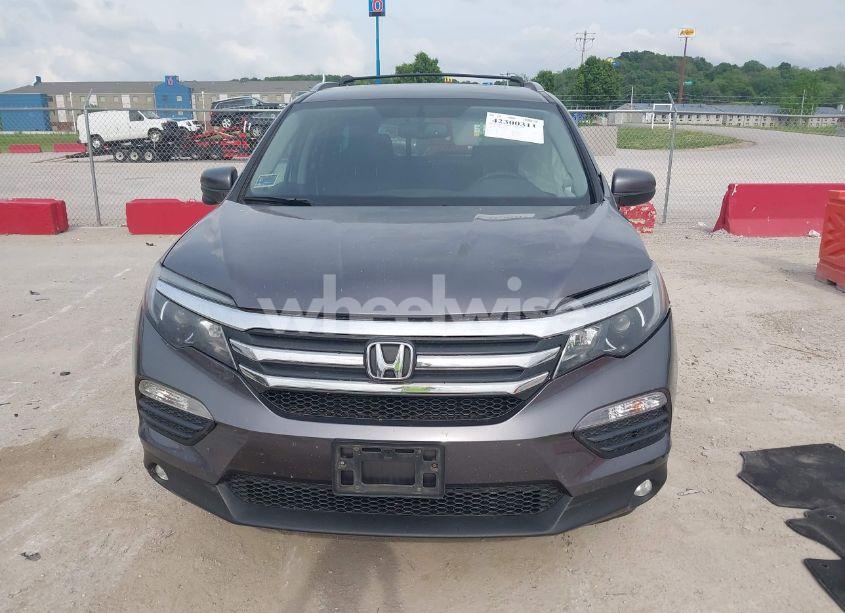 Photo 12 of 2017 Honda Pilot EX-L (VIN 5FNYF6H53HB038128)