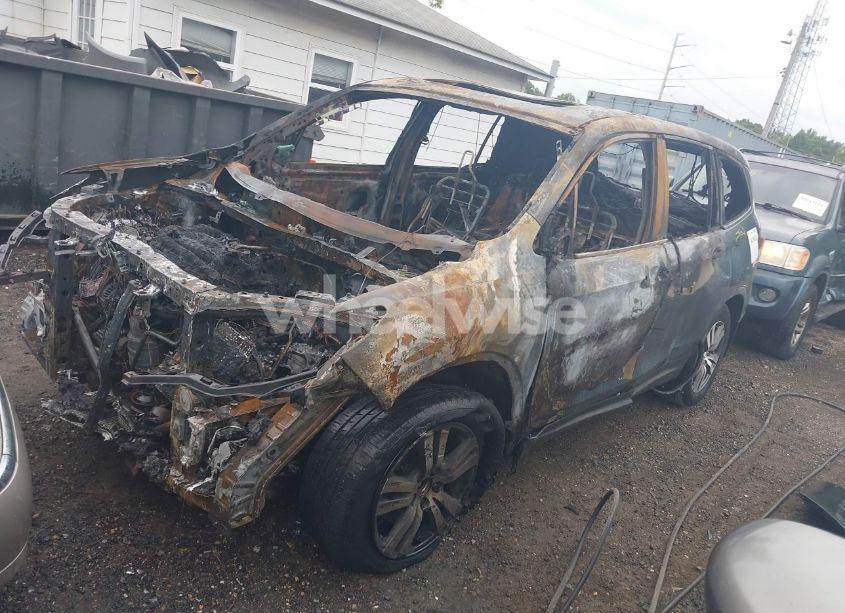 Photo 2 of 2017 Honda Pilot EX-L (VIN 5FNYF6H53HB094621)