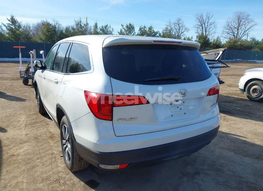 Photo 3 of 2018 Honda Pilot EX-L (VIN 5FNYF6H53JB000890)