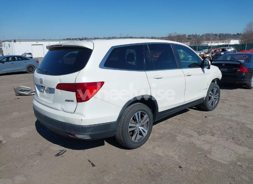 Photo 4 of 2018 Honda Pilot EX-L (VIN 5FNYF6H53JB029483)