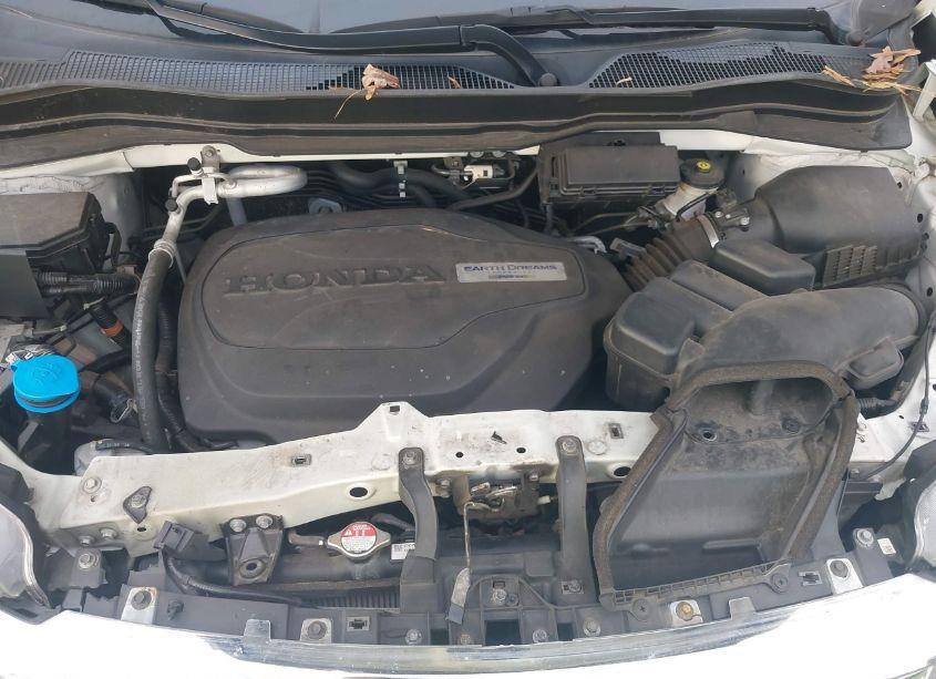 Photo 10 of 2019 Honda Pilot EX-L (VIN 5FNYF6H53KB016265)