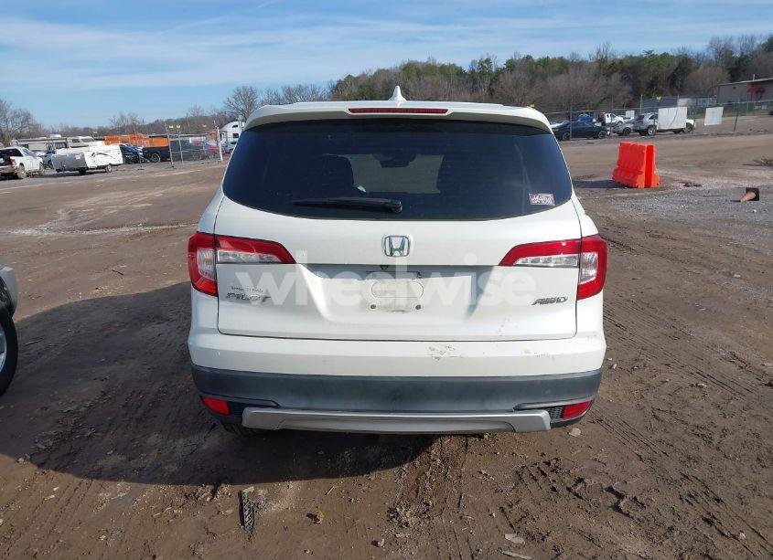 Photo 16 of 2019 Honda Pilot EX-L (VIN 5FNYF6H53KB044339)