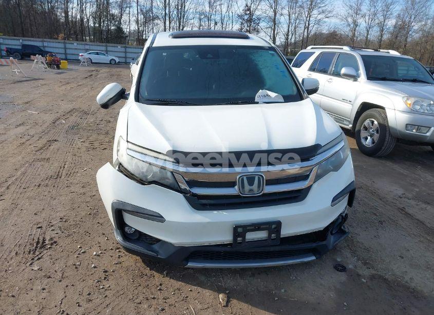 Photo 6 of 2019 Honda Pilot EX-L (VIN 5FNYF6H53KB044339)