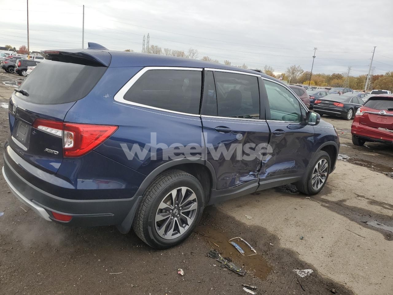 Photo 3 of 2021 HONDA PILOT EXL (VIN 5FNYF6H53MB003292)