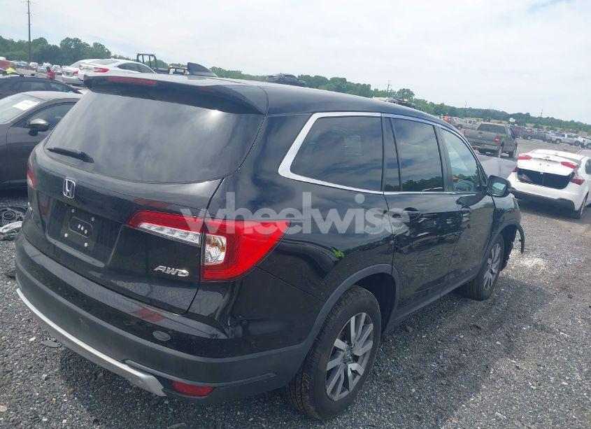 Photo 4 of 2021 Honda Pilot AWD EX-L (VIN 5FNYF6H53MB097089)