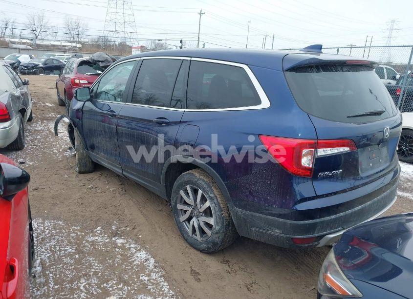 Photo 3 of 2022 Honda Pilot AWD EX-L (VIN 5FNYF6H53NB010082)