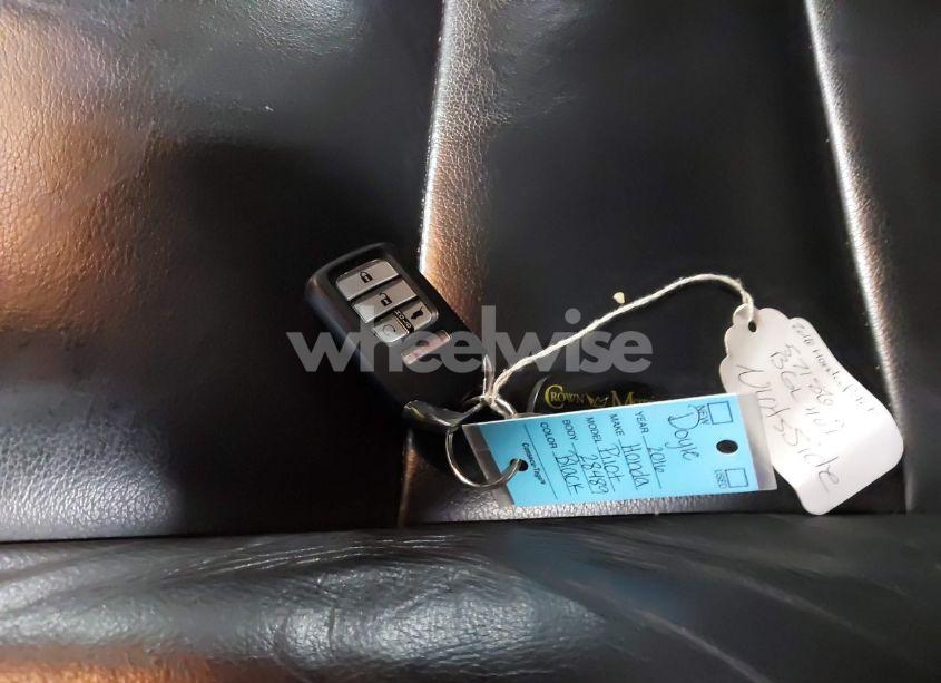 Photo 11 of 2016 Honda Pilot EX-L (VIN 5FNYF6H54GB057186)