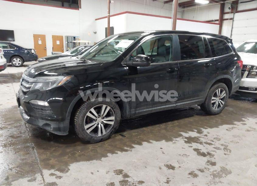 Photo 2 of 2016 Honda Pilot EX-L (VIN 5FNYF6H54GB057186)