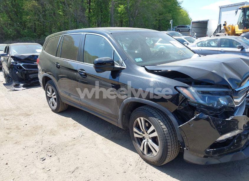 Photo 13 of 2017 Honda Pilot EX-L (VIN 5FNYF6H54HB010936)