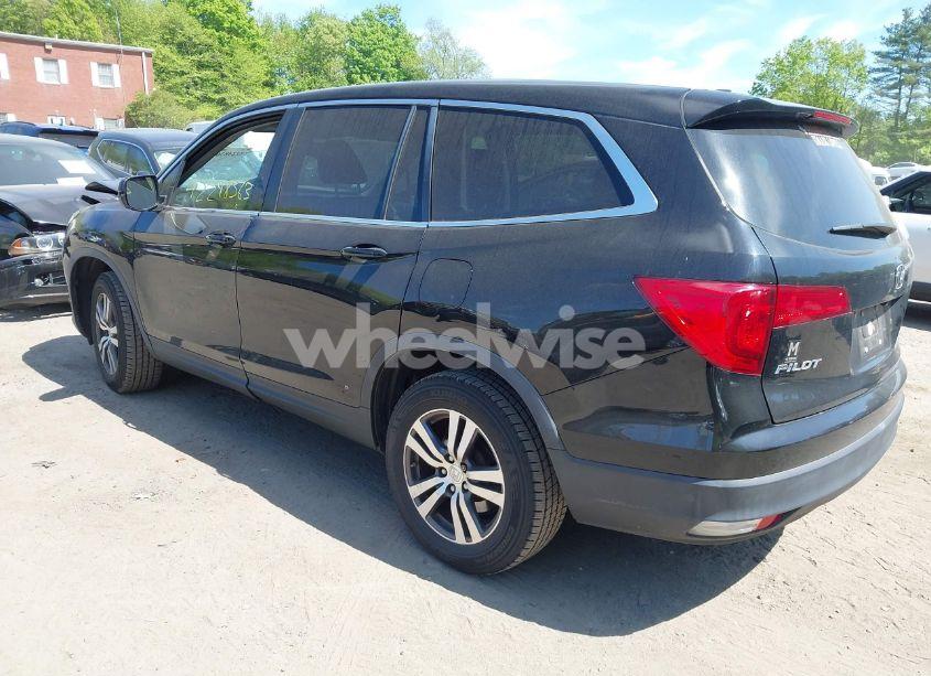 Photo 3 of 2017 Honda Pilot EX-L (VIN 5FNYF6H54HB010936)