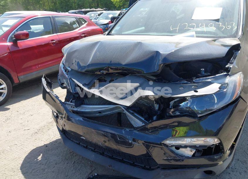 Photo 6 of 2017 Honda Pilot EX-L (VIN 5FNYF6H54HB010936)