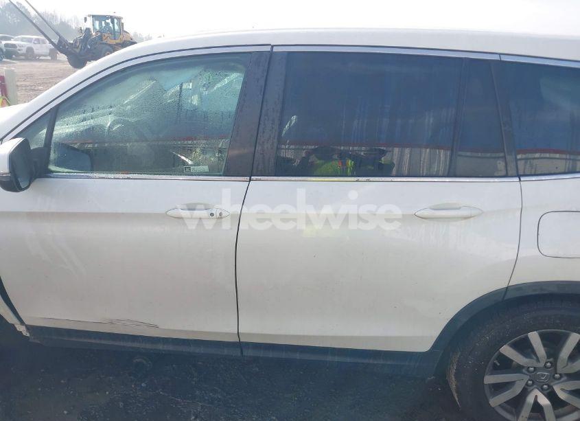 Photo 14 of 2019 Honda Pilot EX-L (VIN 5FNYF6H54KB002228)