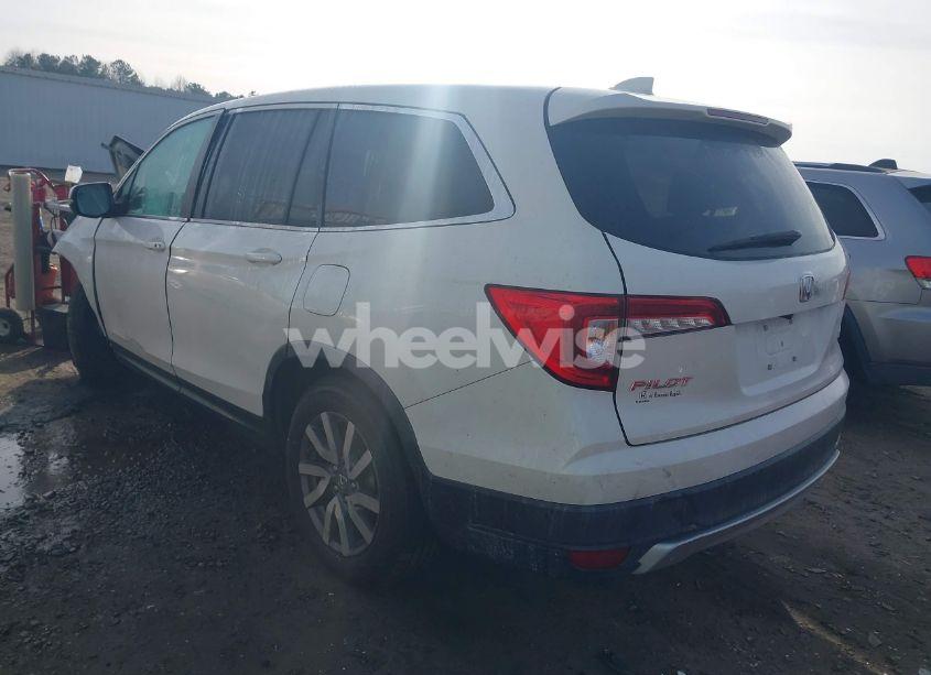 Photo 3 of 2019 Honda Pilot EX-L (VIN 5FNYF6H54KB002228)