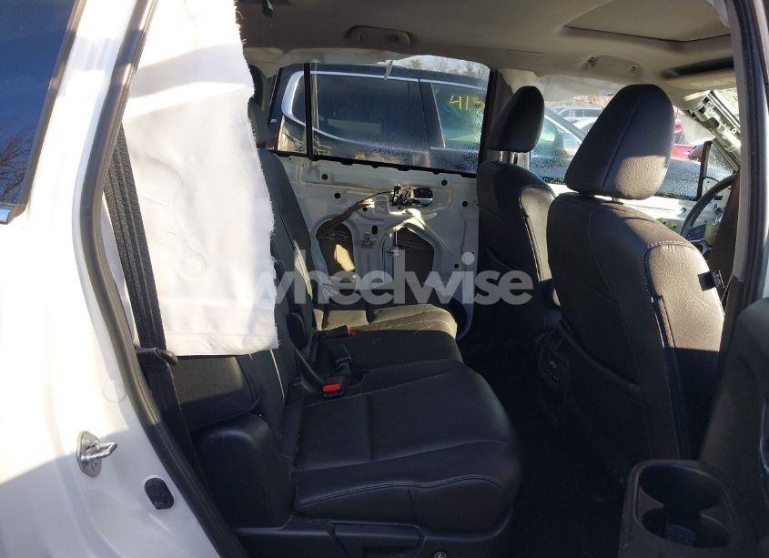 Photo 8 of 2021 Honda Pilot AWD EX-L (VIN 5FNYF6H54MB020232)