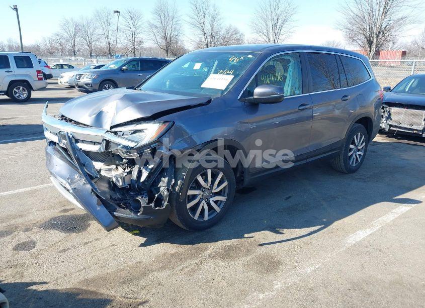 Photo 2 of 2021 Honda Pilot AWD EX-L (VIN 5FNYF6H54MB028203)