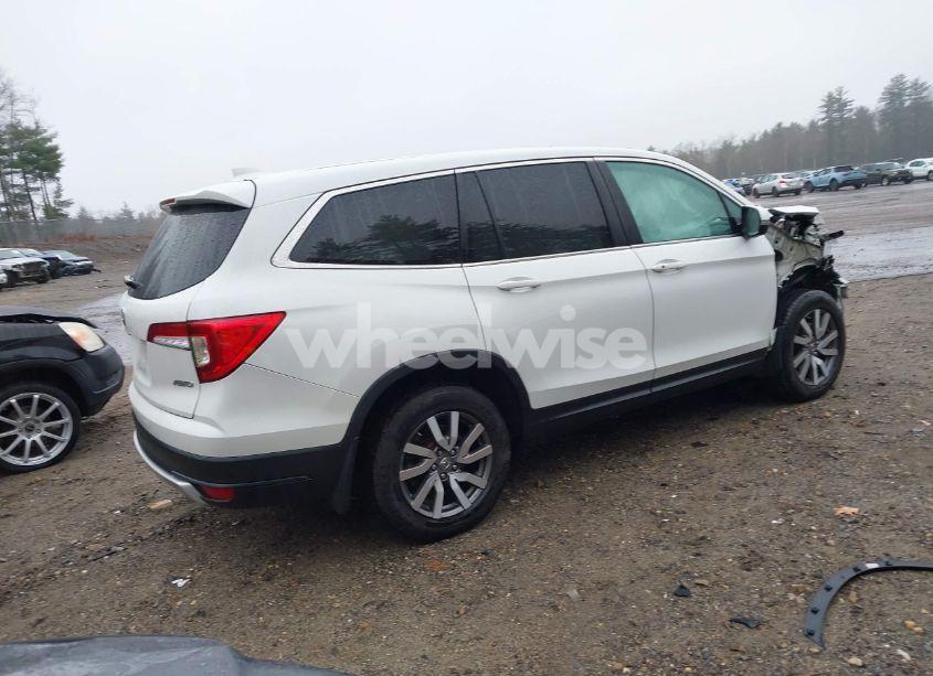 Photo 4 of 2022 Honda Pilot AWD EX-L (VIN 5FNYF6H54NB020832)