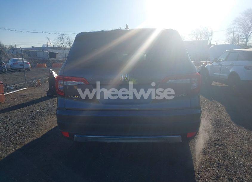 Photo 17 of 2022 Honda Pilot AWD EX-L (VIN 5FNYF6H54NB035962)