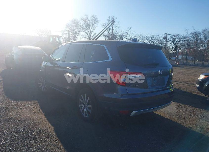 Photo 3 of 2022 Honda Pilot AWD EX-L (VIN 5FNYF6H54NB035962)