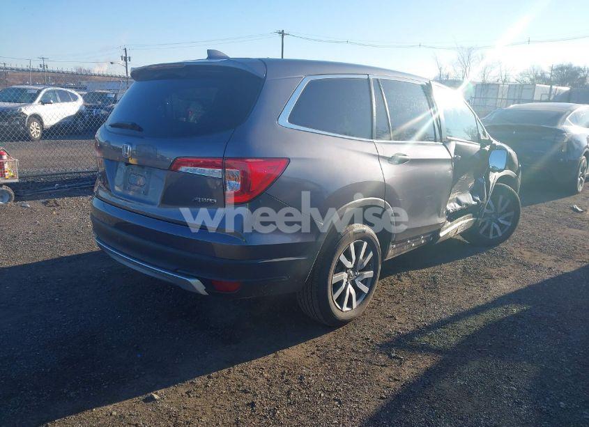 Photo 4 of 2022 Honda Pilot AWD EX-L (VIN 5FNYF6H54NB035962)
