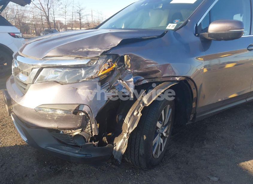 Photo 6 of 2022 Honda Pilot AWD EX-L (VIN 5FNYF6H54NB035962)