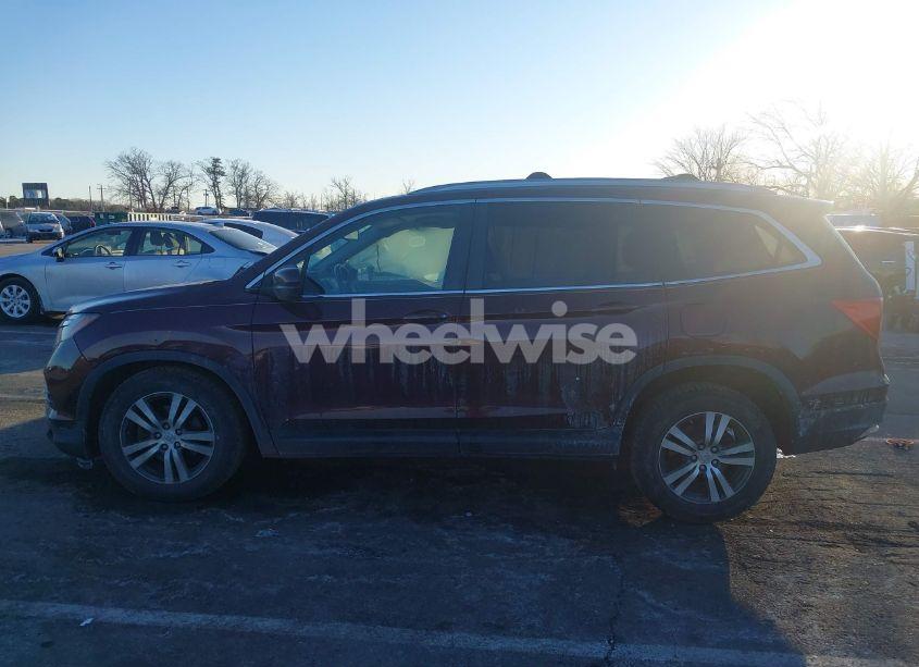 Photo 14 of 2016 Honda Pilot EX-L (VIN 5FNYF6H55GB072425)