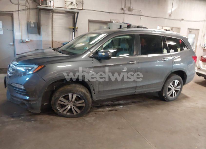 Photo 14 of 2016 Honda Pilot EX-L (VIN 5FNYF6H55GB103141)