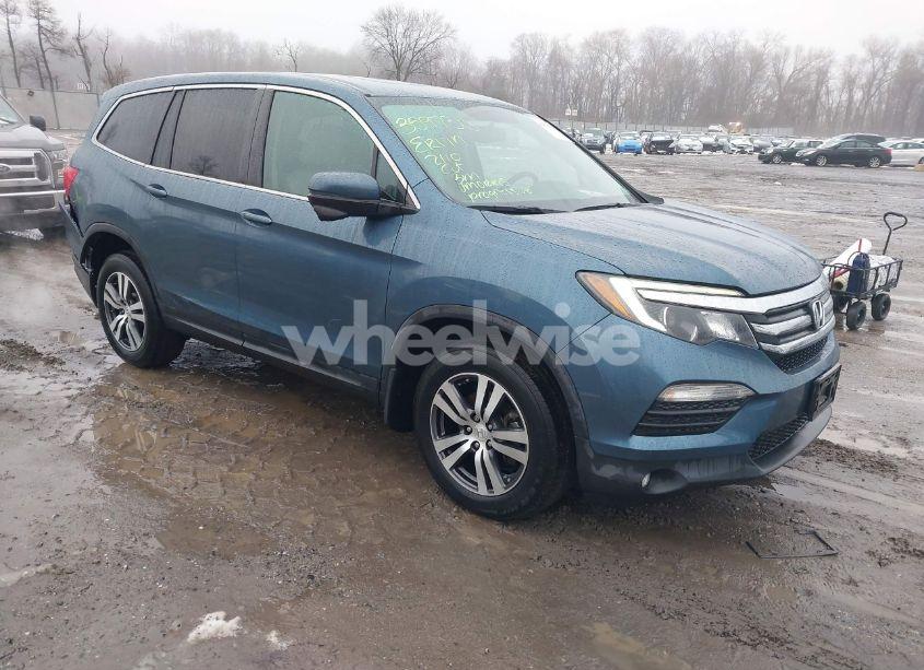 2016 Honda Pilot EX-L (VIN 5FNYF6H55GB105942) main photo