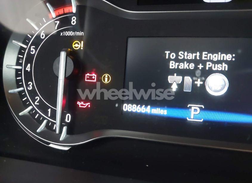 Photo 15 of 2016 Honda Pilot EX-L (VIN 5FNYF6H55GB105942)