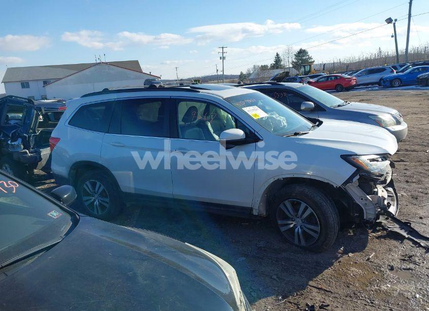 Photo 13 of 2016 Honda Pilot EX-L (VIN 5FNYF6H55GB113961)