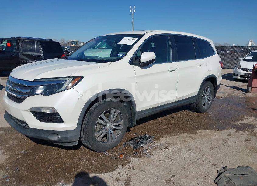 Photo 2 of 2017 Honda Pilot EX-L (VIN 5FNYF6H55HB029298)