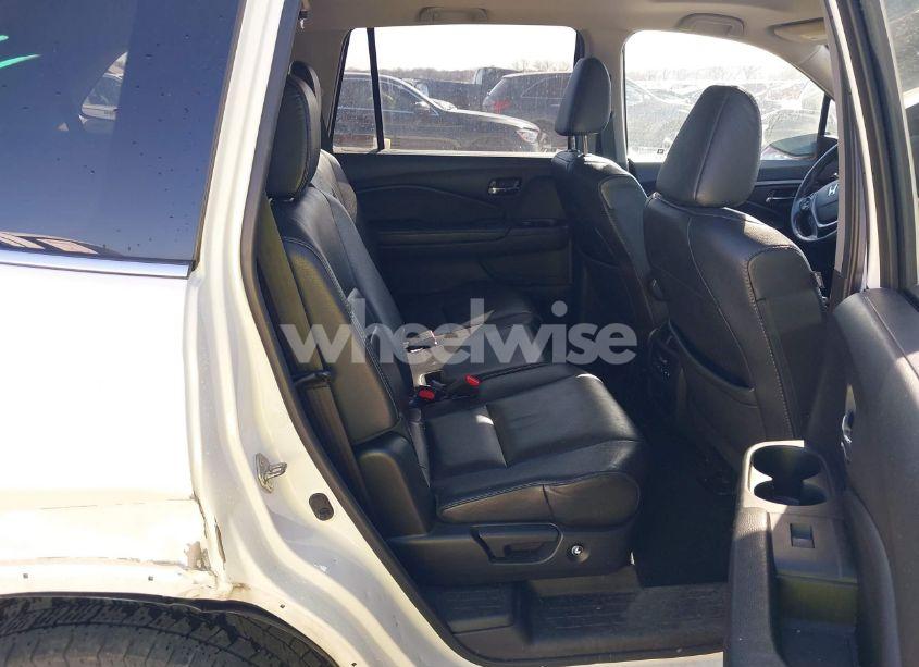 Photo 8 of 2017 Honda Pilot EX-L (VIN 5FNYF6H55HB029298)