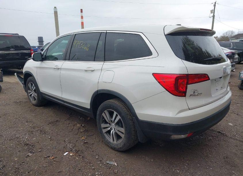 Photo 3 of 2017 Honda Pilot EX-L (VIN 5FNYF6H55HB085824)