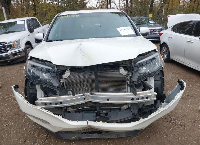 Photo 6 of 2017 Honda Pilot EX-L (VIN 5FNYF6H55HB085824)