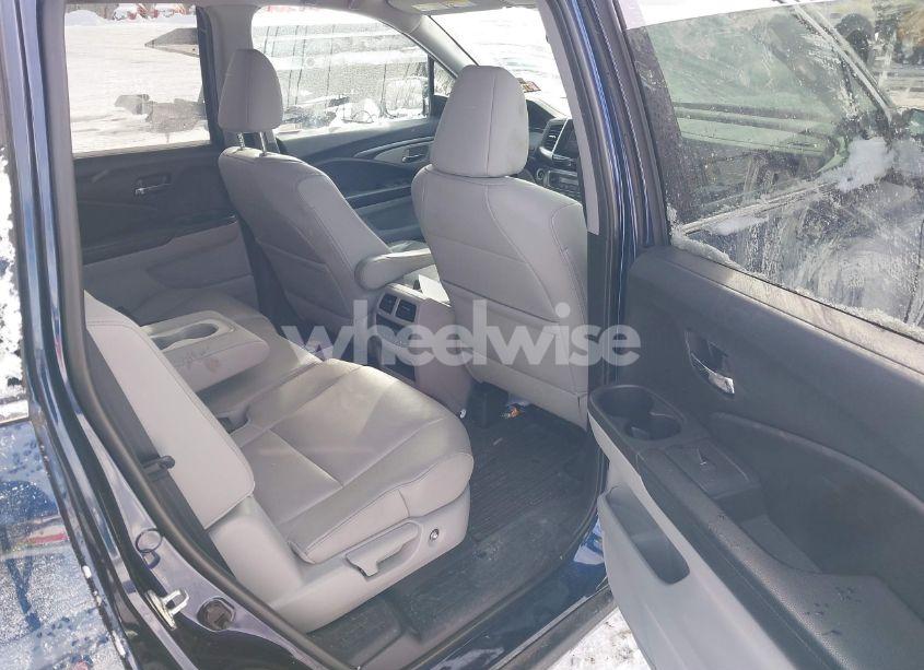 Photo 8 of 2017 Honda Pilot EX-L (VIN 5FNYF6H55HB089856)