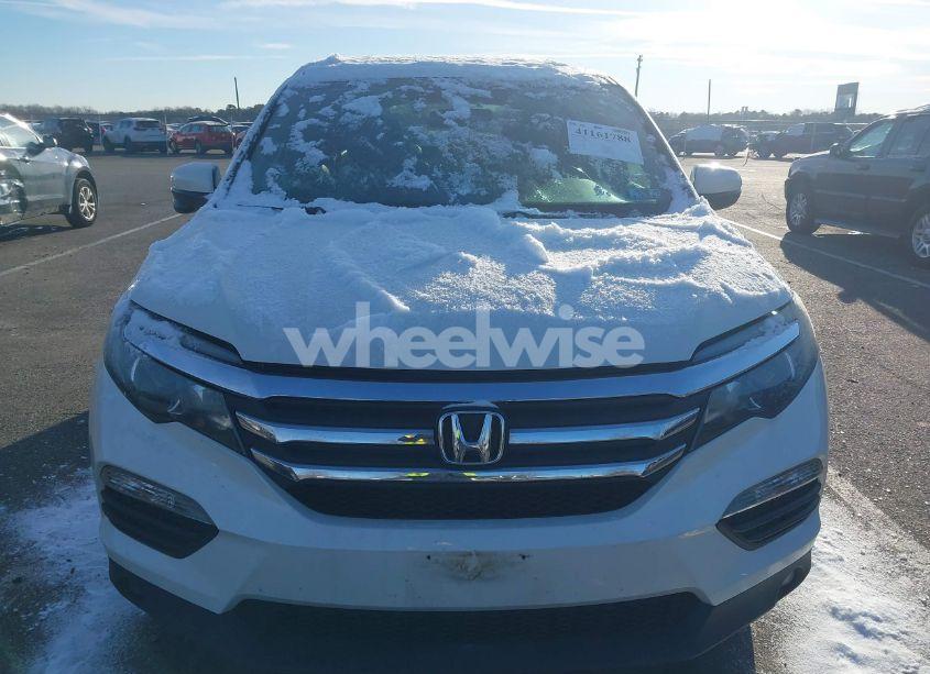 Photo 12 of 2018 Honda Pilot EX-L (VIN 5FNYF6H55JB034944)
