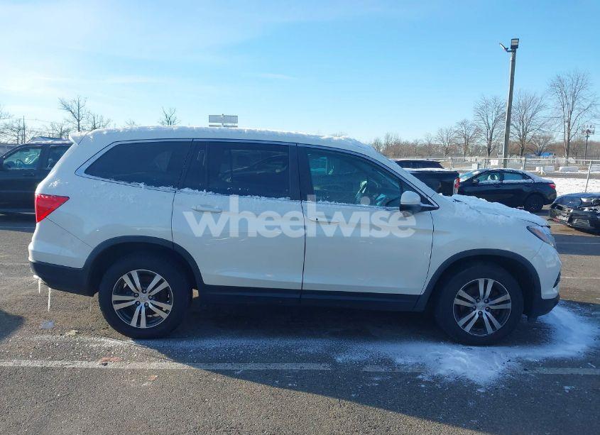 Photo 13 of 2018 Honda Pilot EX-L (VIN 5FNYF6H55JB034944)