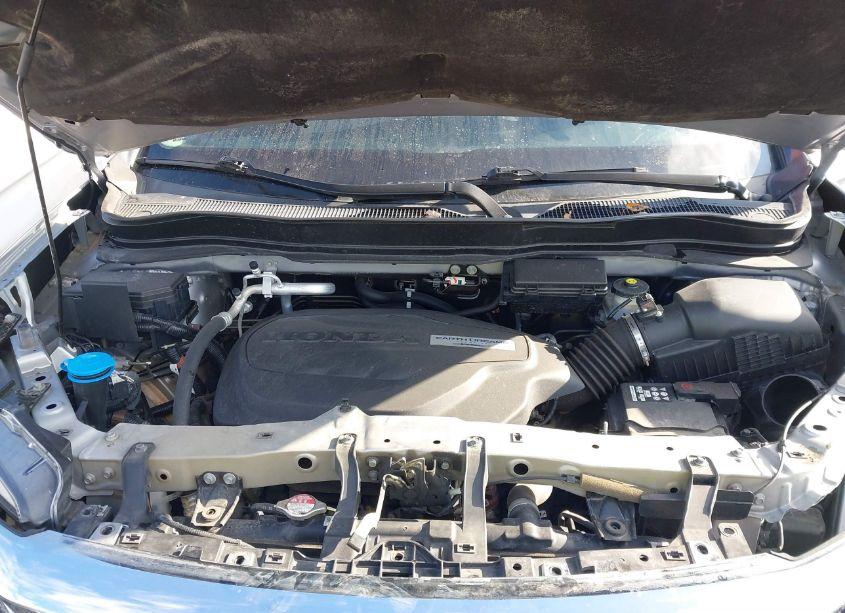 Photo 10 of 2019 Honda Pilot EX-L (VIN 5FNYF6H55KB039370)