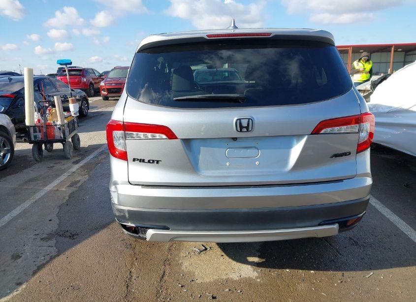 Photo 17 of 2019 Honda Pilot EX-L (VIN 5FNYF6H55KB039370)