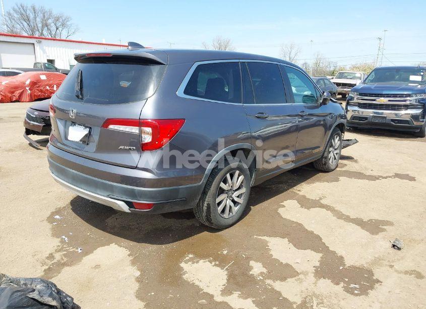 Photo 4 of 2019 Honda Pilot EX-L (VIN 5FNYF6H55KB082929)