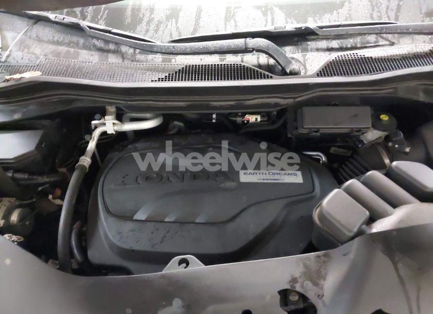 Photo 10 of 2019 Honda Pilot EX-L (VIN 5FNYF6H55KB083790)