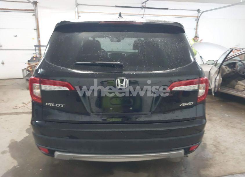 Photo 17 of 2019 Honda Pilot EX-L (VIN 5FNYF6H55KB083790)