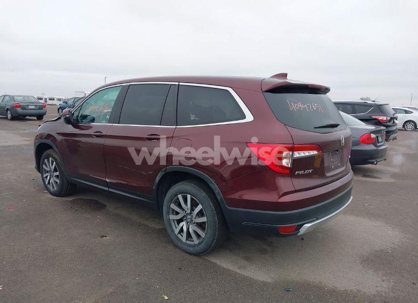 Photo 3 of 2020 Honda Pilot AWD EX-L (VIN 5FNYF6H55LB044912)