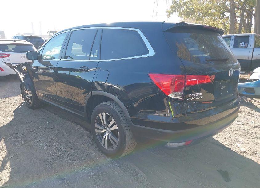 Photo 3 of 2016 Honda Pilot EX-L (VIN 5FNYF6H56GB036341)