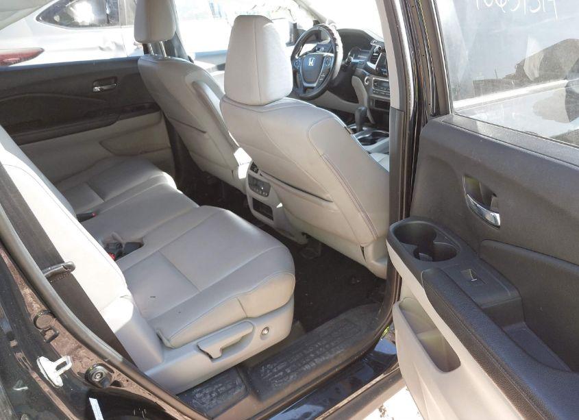 Photo 8 of 2016 Honda Pilot EX-L (VIN 5FNYF6H56GB036341)