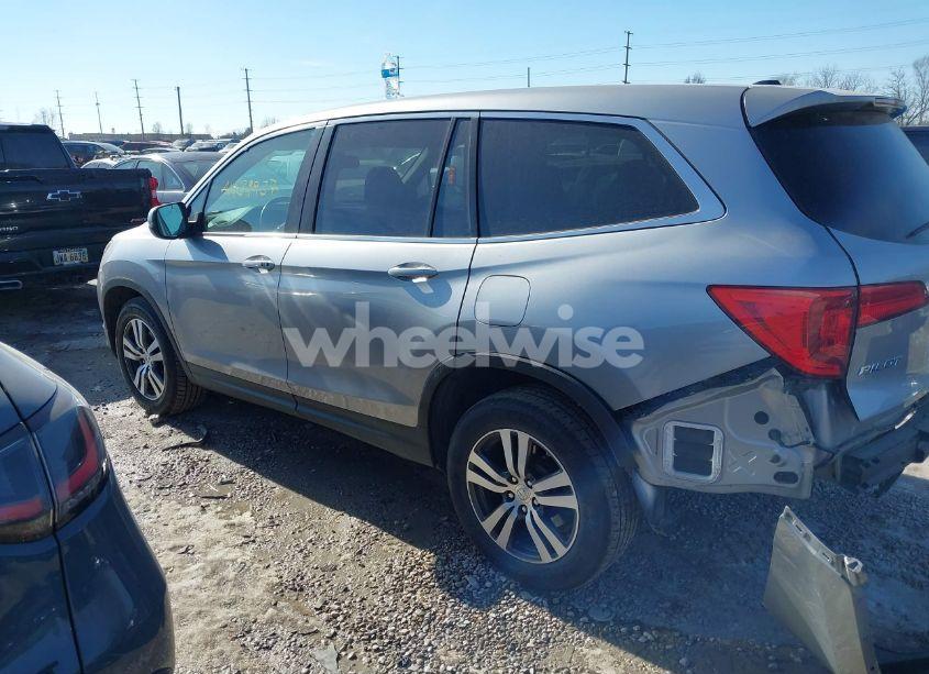 Photo 3 of 2016 Honda Pilot EX-L (VIN 5FNYF6H56GB045976)
