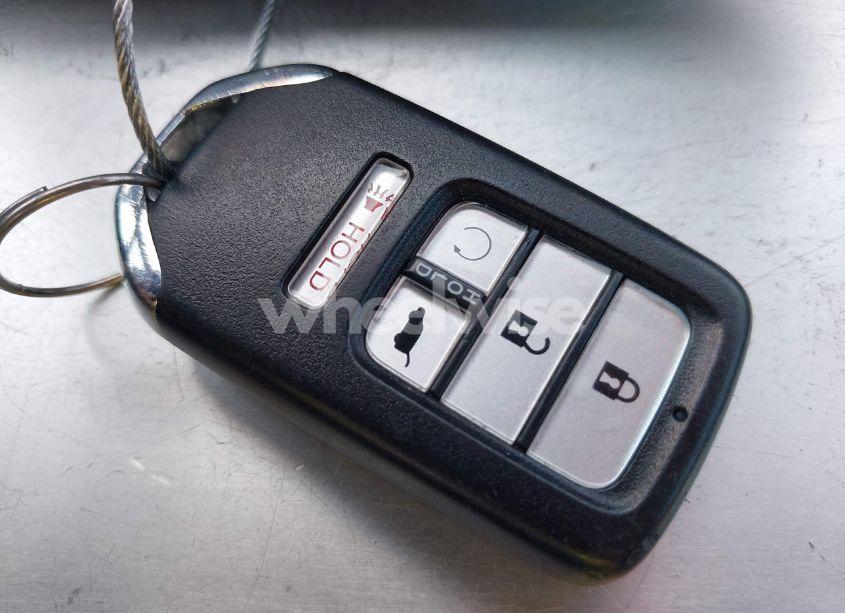 Photo 11 of 2016 Honda Pilot EX-L (VIN 5FNYF6H56GB061837)