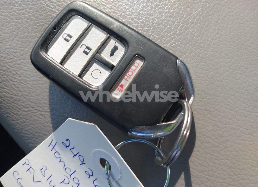 Photo 11 of 2016 Honda Pilot EX-L (VIN 5FNYF6H56GB065502)